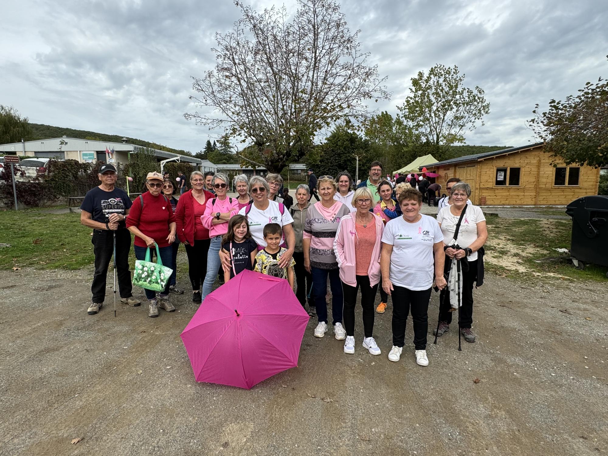 Marche à Varen dans le cadre d’Octobre rose